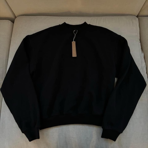 SKIMS Cotton Fleece Crewneck - Onyx L NWT Black New NWT - Picture 4 of 7